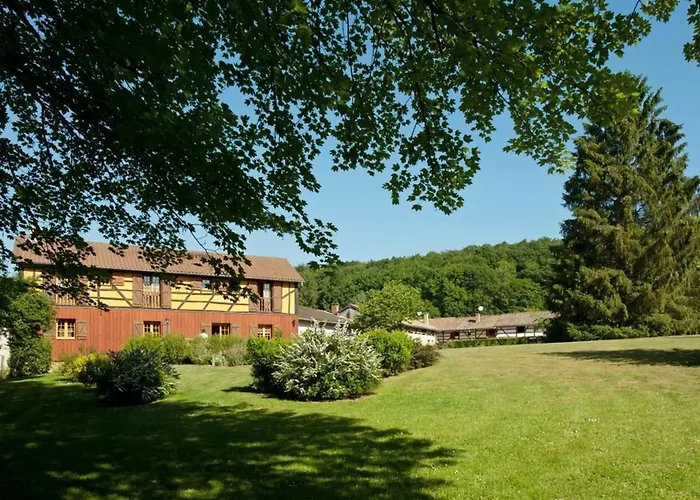 Elegantes Au Coeur De La Foret D'argonne - Fr-1-585-138 Futeau